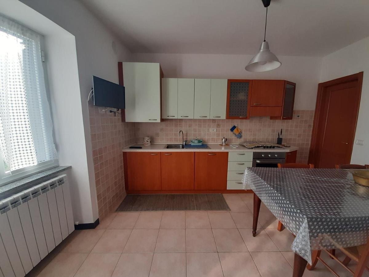 La Casa Di Amelia Villa Borzonasca Luaran gambar
