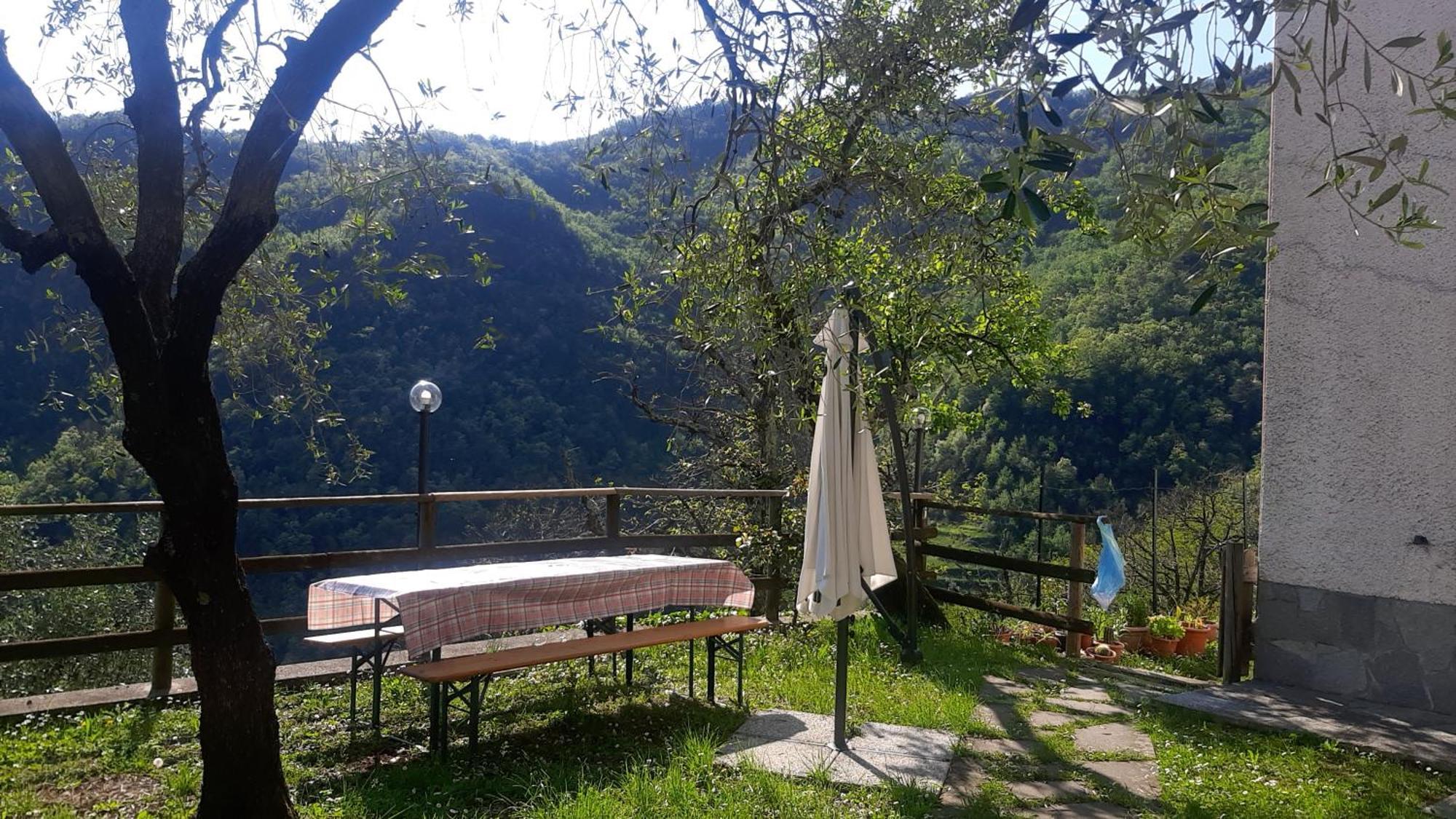 La Casa Di Amelia Villa Borzonasca Luaran gambar